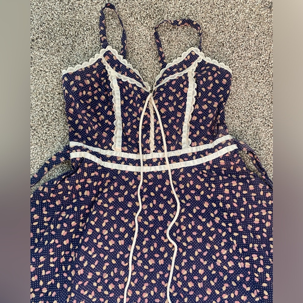 1970s RARE Gunne Sax midi sundress leaf print gunnies